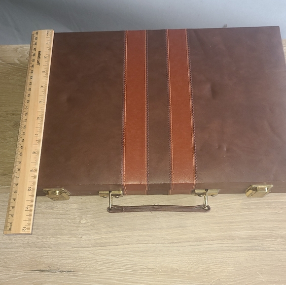 Vintage Backgammon Set Travel Board Game Brown Faux Leather Case Handle 15x10” - Picture 9 of 11
